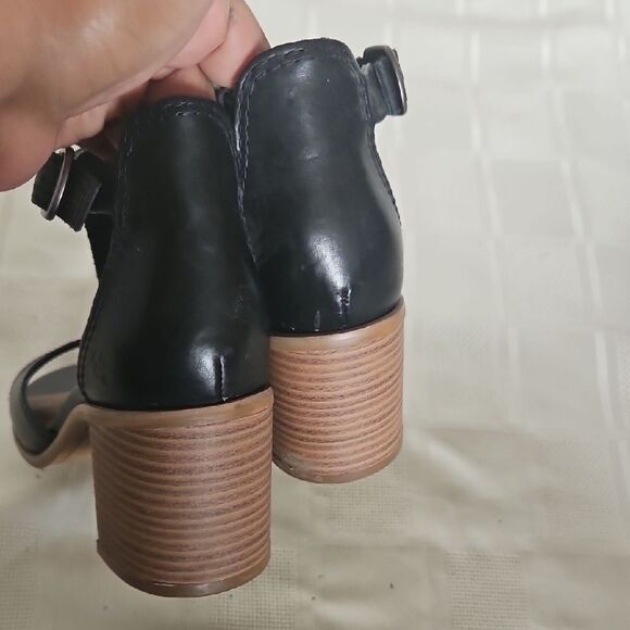 HOST PICK🥳 Lucky Brand Black Heels with Chunky Heel and Ankle Strap - Picture 9 of 16